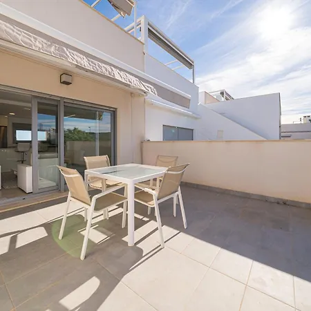 Apartment El Cedro *